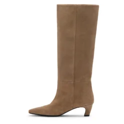 Beige hoge suède laarzen met hak
