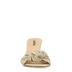 Beige muiltjes met hak en knoop detail