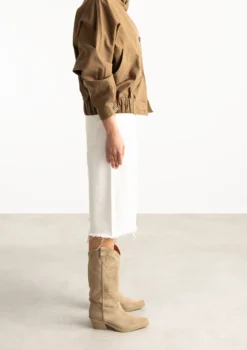 Beige suède cowboylaarzen met stiksels