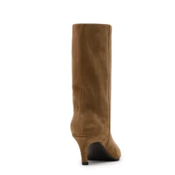 Beige suède enkellaarsjes met hak