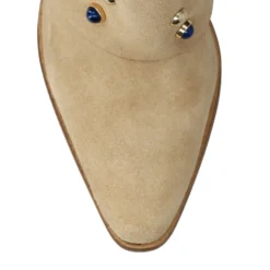 Beige suède laarzen met flap en studs