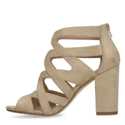 Beige suède opengewerkte sandalen met hak
