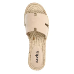Beige suède slippers