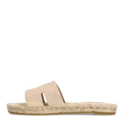 Beige suède slippers