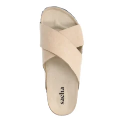 Beige suède slippers