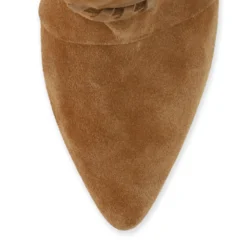 Beige suède slouchy enkellaarsjes met hak