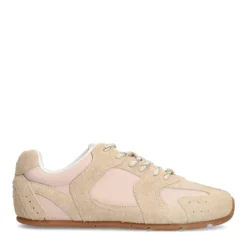 Beige suède sneakers