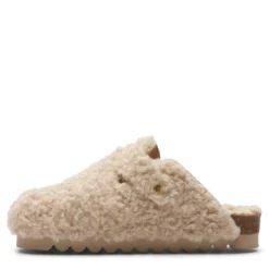 Beige teddy clogs met gesp