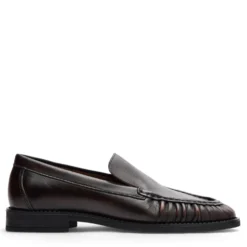 Brownwashed leren loafers met rimpel design