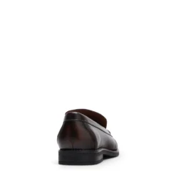 Brownwashed leren loafers met rimpel design