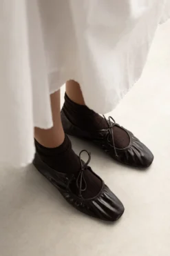 Bruine ballerina's met veters
