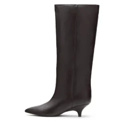 Bruine hoge laarzen met kitten heel