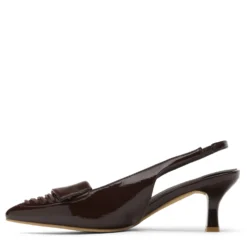 Bruine lak slingbacks