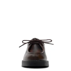 Bruine leren veterschoenen