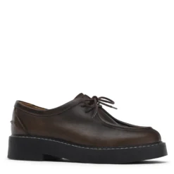 Bruine leren veterschoenen