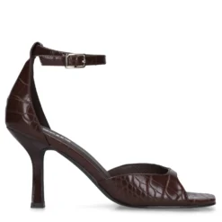 Bruine sandalen met hak