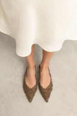 Bruine slingbacks