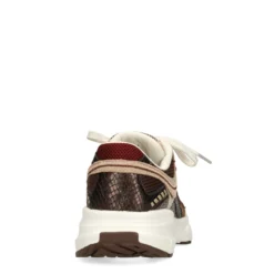Bruine sneakers