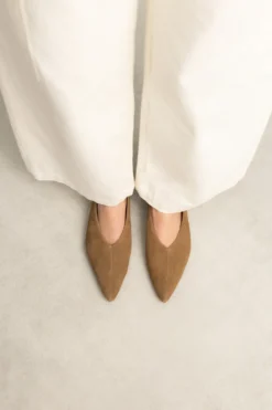 Bruine suède ballerina's