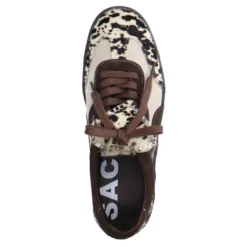 Bruine suède cow print sneakers