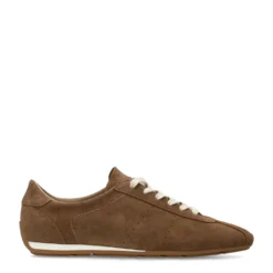 Bruine suède sneakers