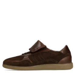 Bruine suède sneakers