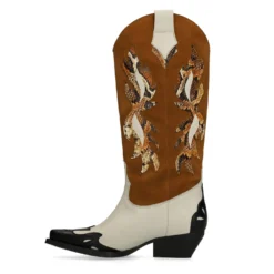 Cognac leren cowboylaarzen met sierstiksels