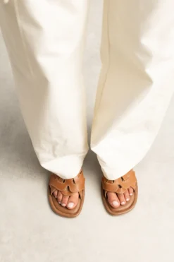 Cognac leren slippers