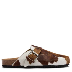 Cow clogs met gesp