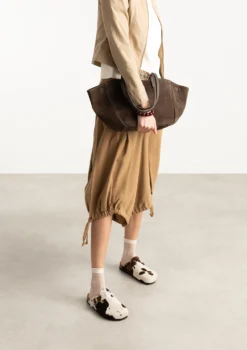 Cow clogs met gesp