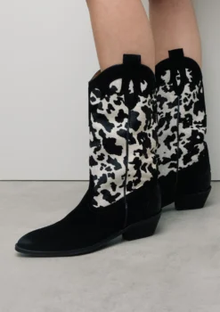 Cow print suède cowboylaarzen