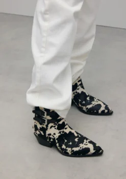Cow print western enkellaarsjes