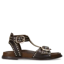Donkerbruine leren sandalen met goudkleurige buckles en studs
