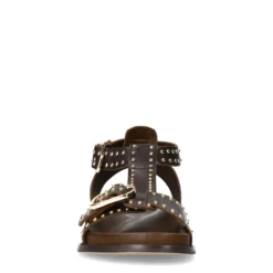 Donkerbruine leren sandalen met goudkleurige buckles en studs