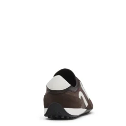 Donkerbruine suède sneakers
