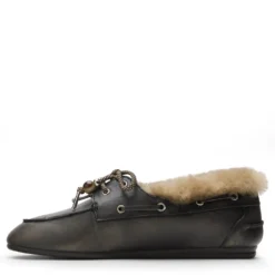 Donkergrijze leren bootschoenen met wol