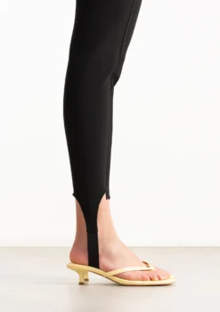 Gele croco slippers met hak