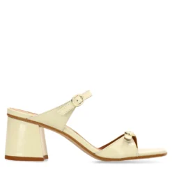 Gele lakleren sandalen met hak