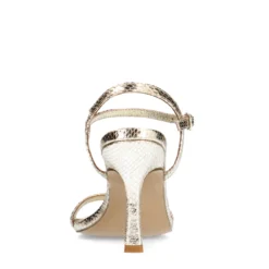Gouden sandalen met hak