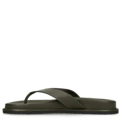 Groene leren slippers