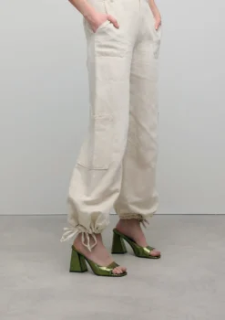 Groene metallic muiltjes met hak
