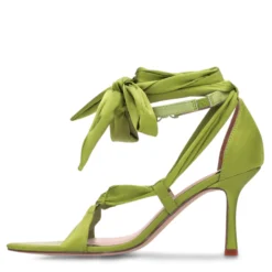 Groene sandalen met hak