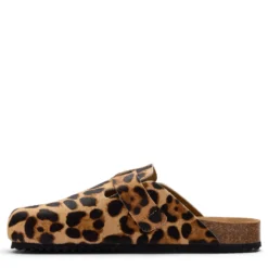 Leopard clogs met gesp