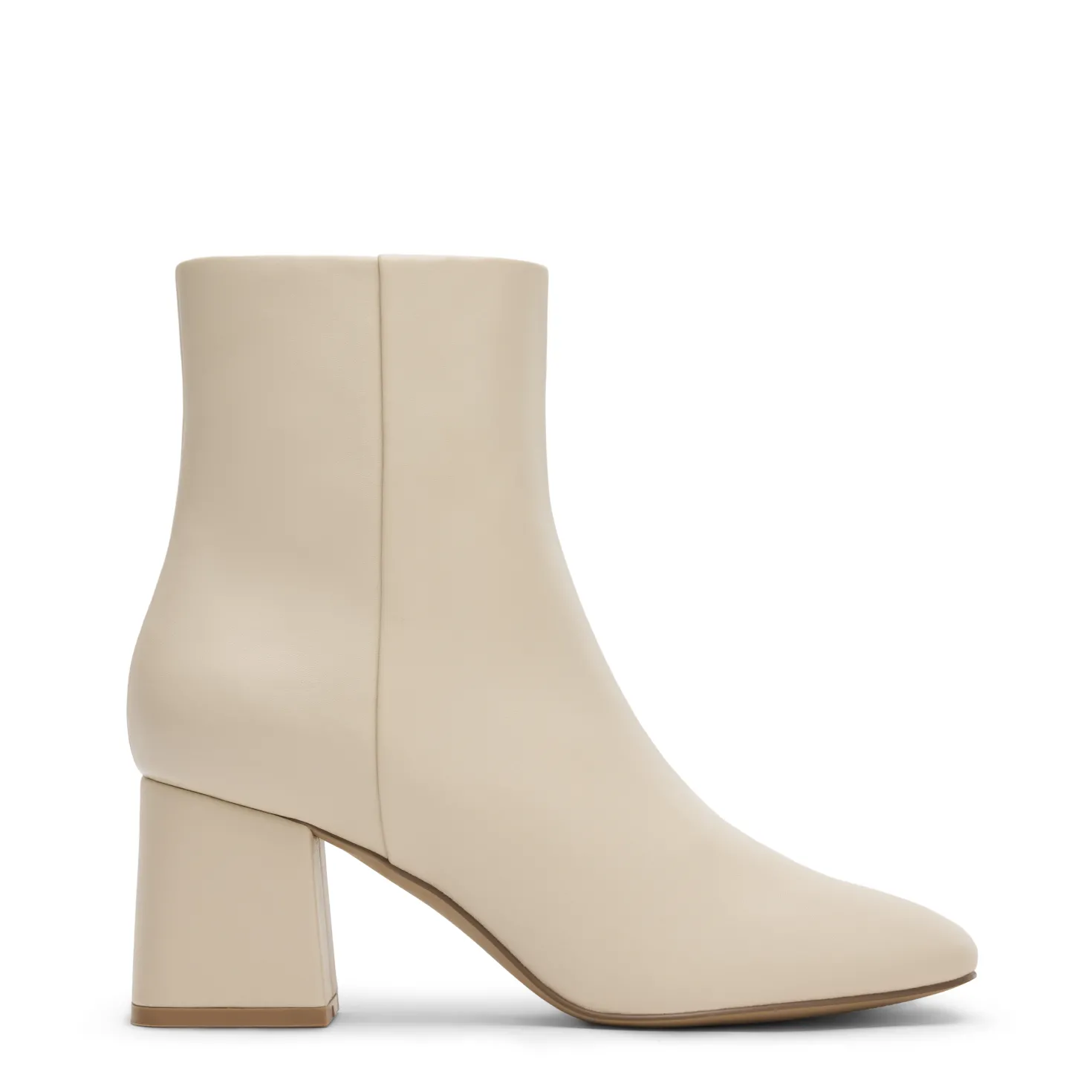 Off white enkellaarsjes met blokhak