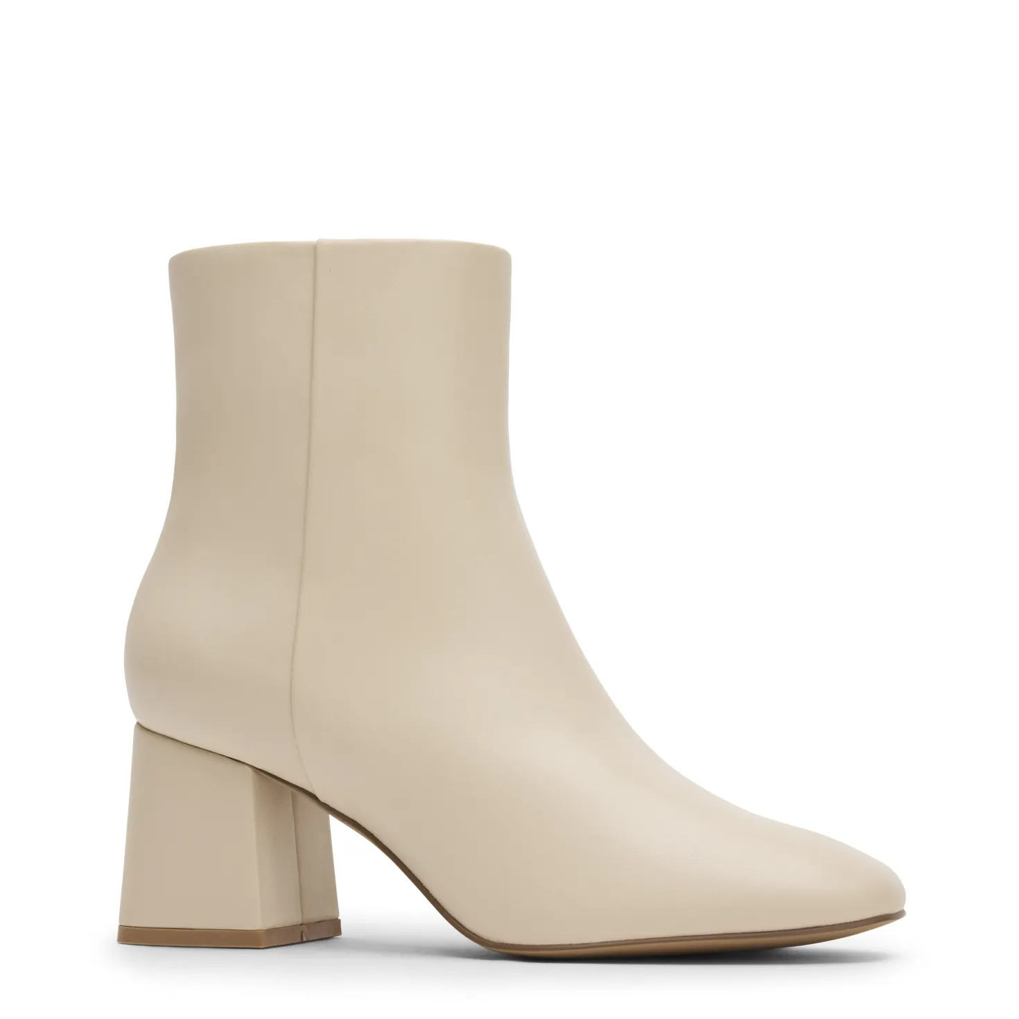 Off white enkellaarsjes met blokhak