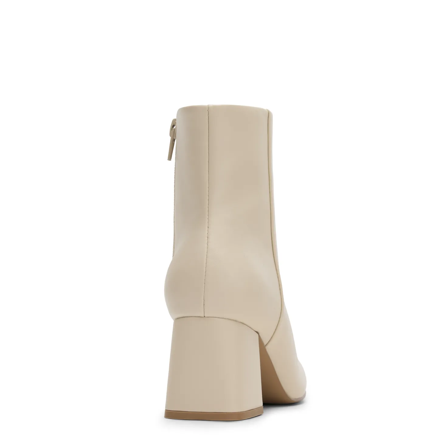 Off white enkellaarsjes met blokhak