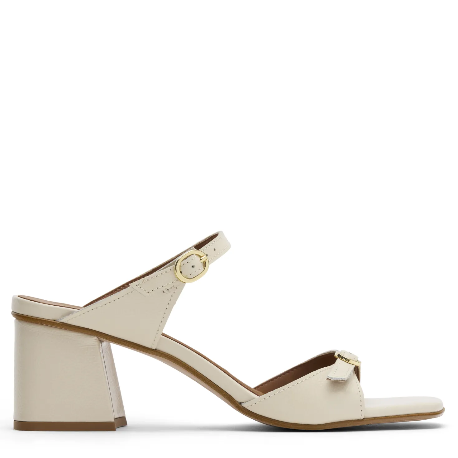 Off white lakleren sandalen met hak