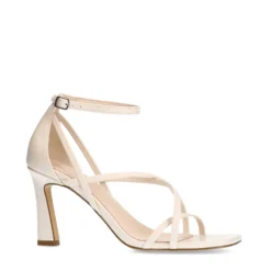 Off white sandalen met hak