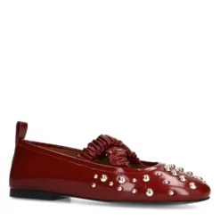 Rode leren ballerina's met studs