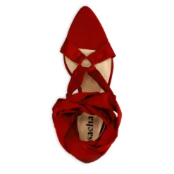 Rode sandalen met hak
